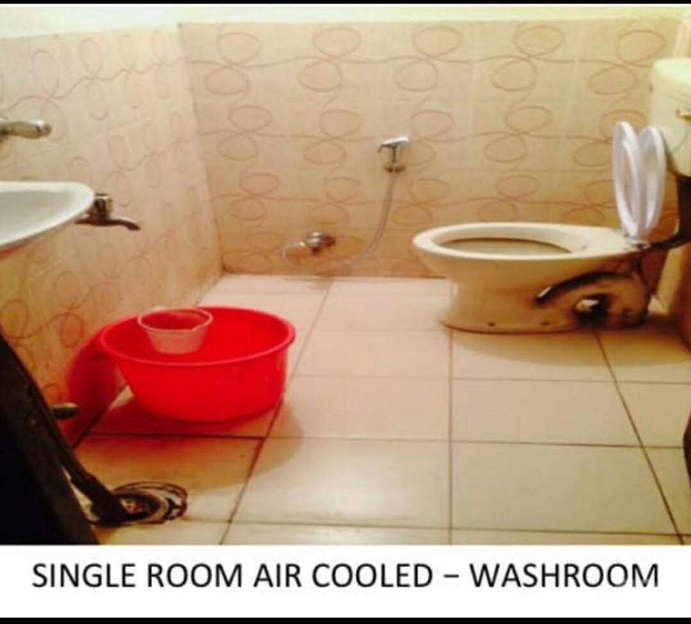 Roop Guest House Lucknow Eksteriør billede