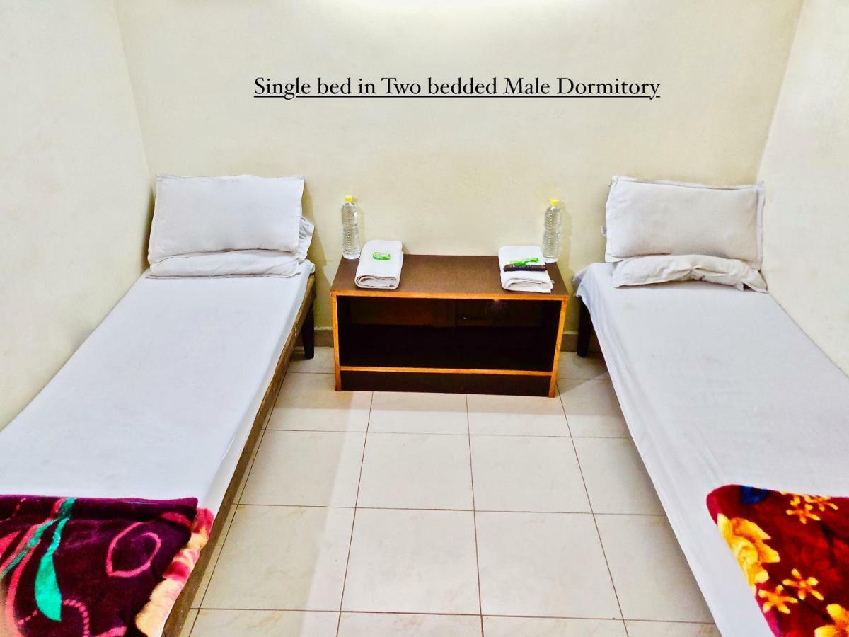 Roop Guest House Lucknow Eksteriør billede