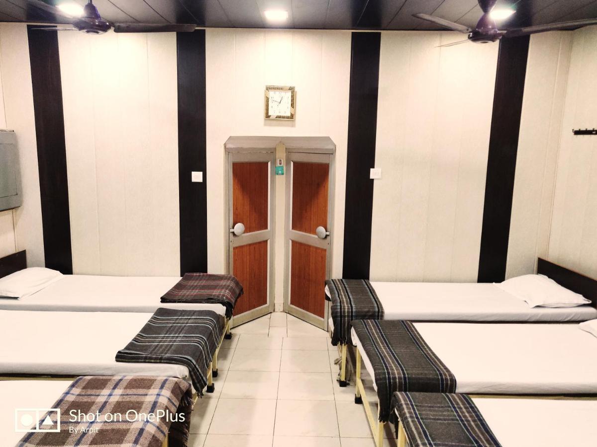 Roop Guest House Lucknow Eksteriør billede