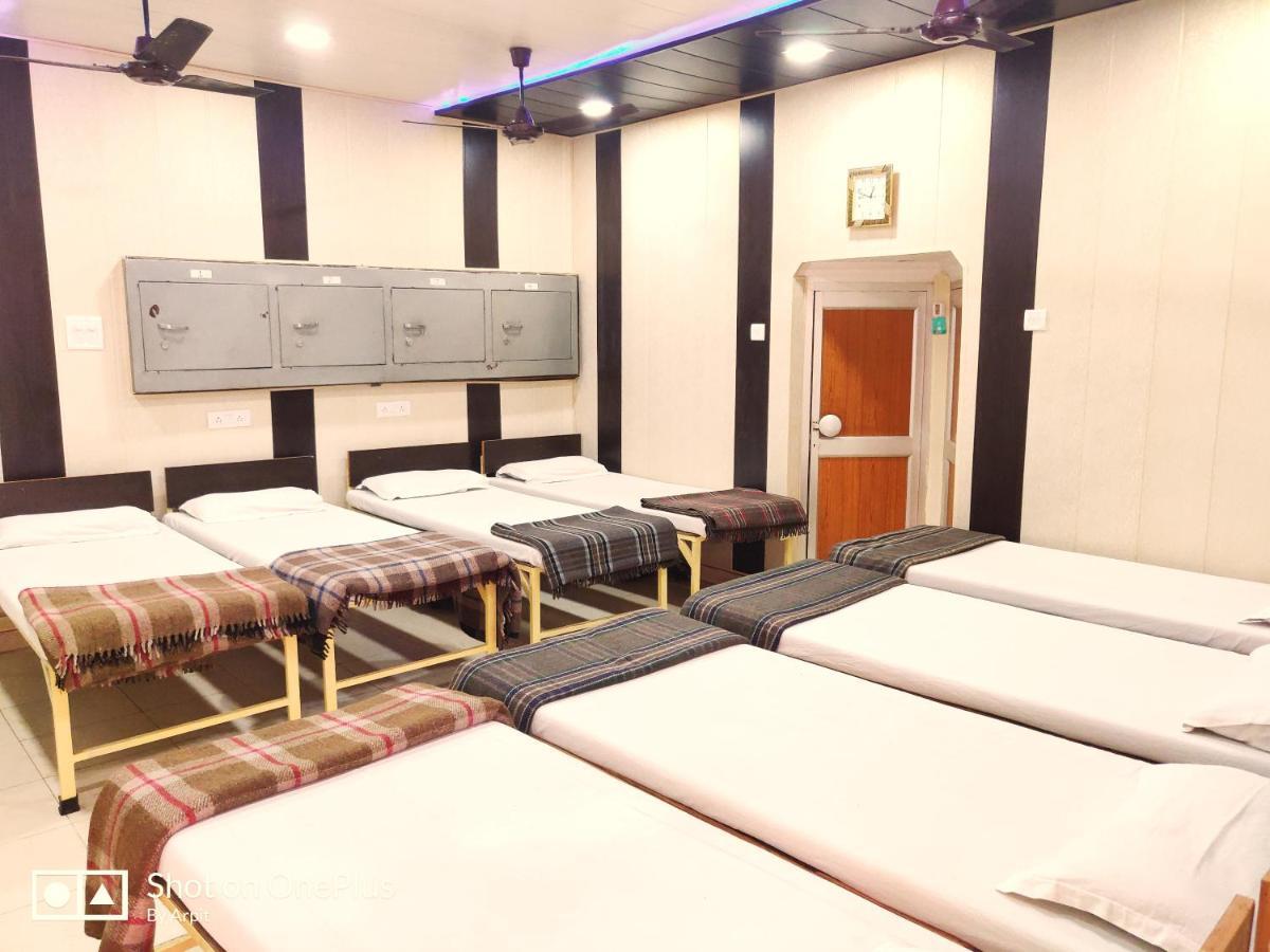 Roop Guest House Lucknow Eksteriør billede